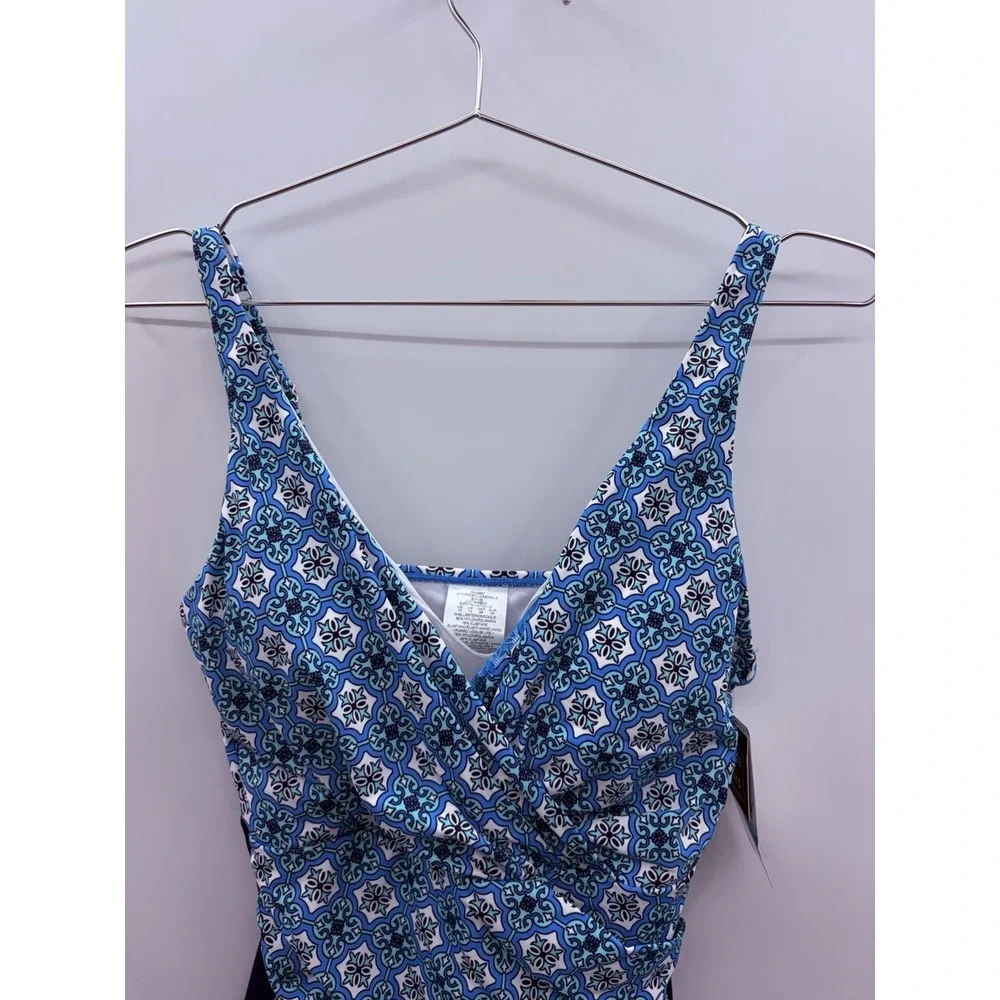 Swim Solutions Womens Size 10 Surplice Tummy-Control One-Piece Swimsuit $86 046 - Picture 5 of 10